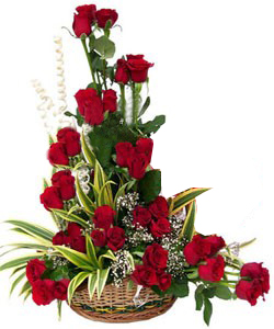40 Red Roses one side arrangement