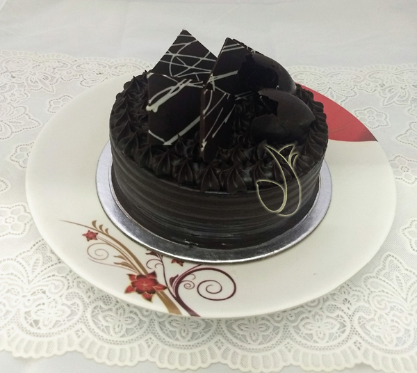 Dark Chocolate Cake delivery in Ludhiana